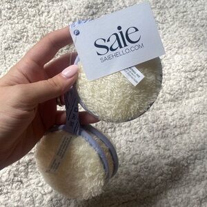 Saie Reusable Beauty Rounds